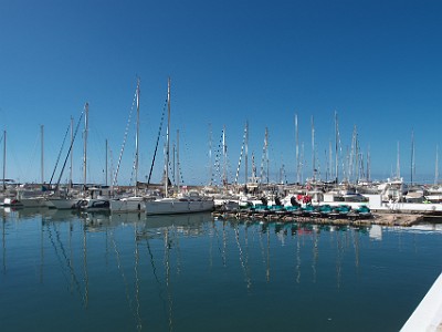 P000054