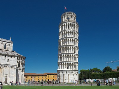 P000082