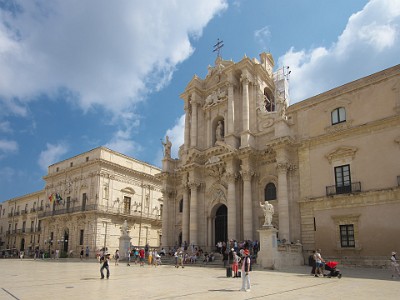 P000468