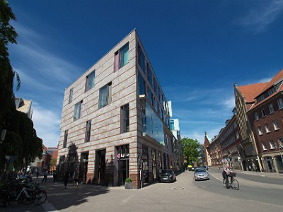 P000172