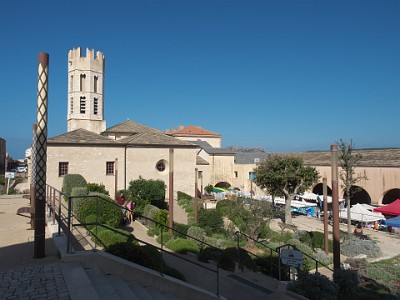 P000114